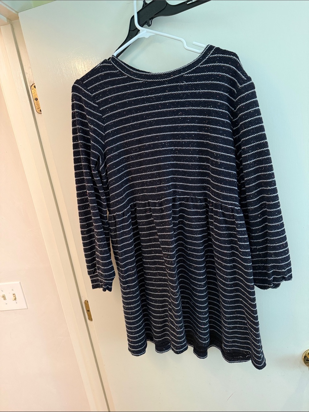 Women’s Navy Striped Long-Sleeve Knit Dress